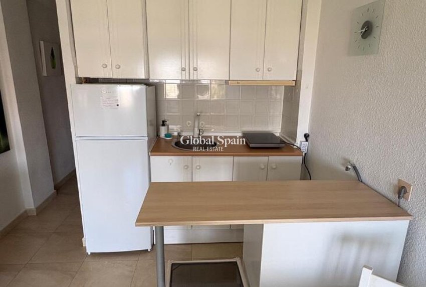 Venta - APARTAMENTO -
TORREVIEJA - Cabo Cervera