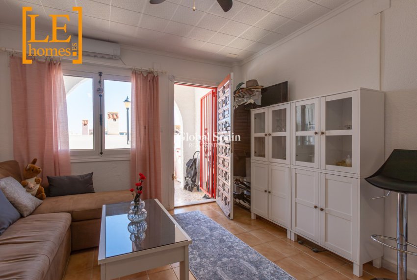 Venta - APARTAMENTO -
TORREVIEJA - Cabo Cervera