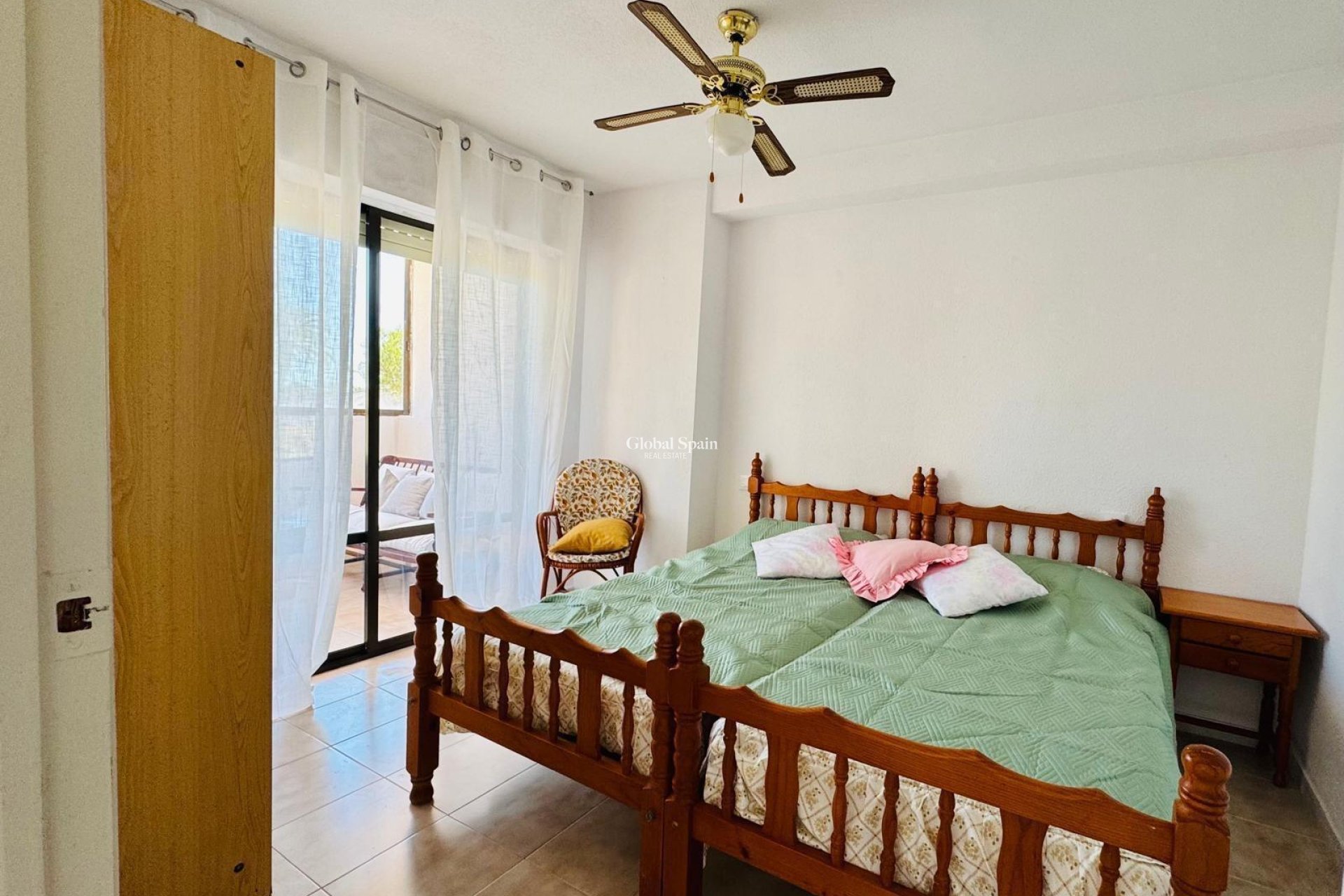 Venta - APARTAMENTO -
TORREVIEJA - Cabo Cervera
