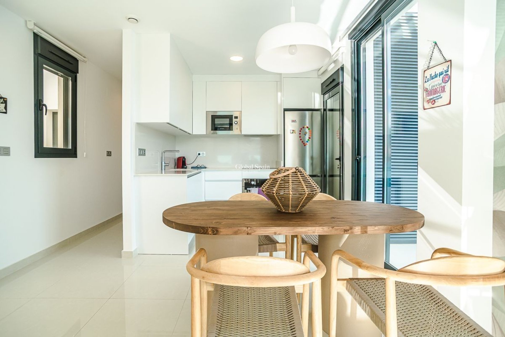 Venta - APARTAMENTO -
TORREVIEJA - Calas Blancas