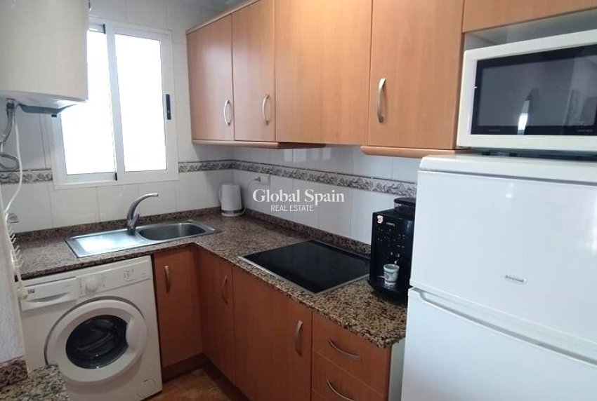 Venta - APARTAMENTO -
TORREVIEJA - CASCO URBANO