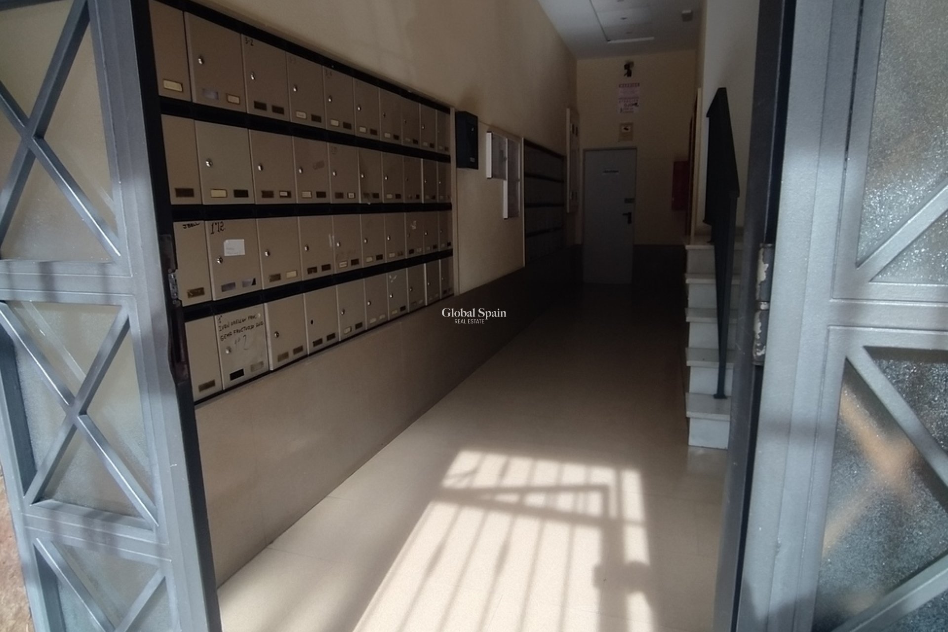 Venta - APARTAMENTO -
TORREVIEJA - CASCO URBANO