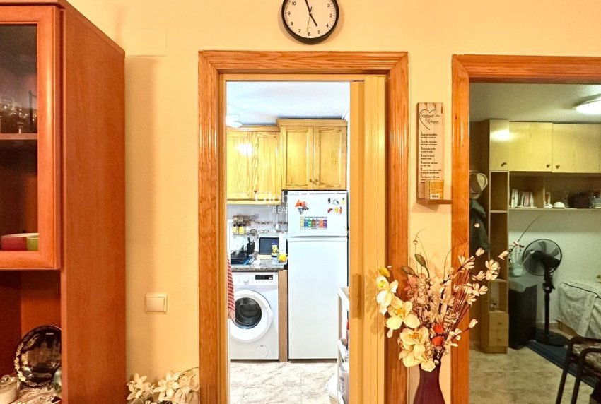 Venta - APARTAMENTO -
TORREVIEJA - Center