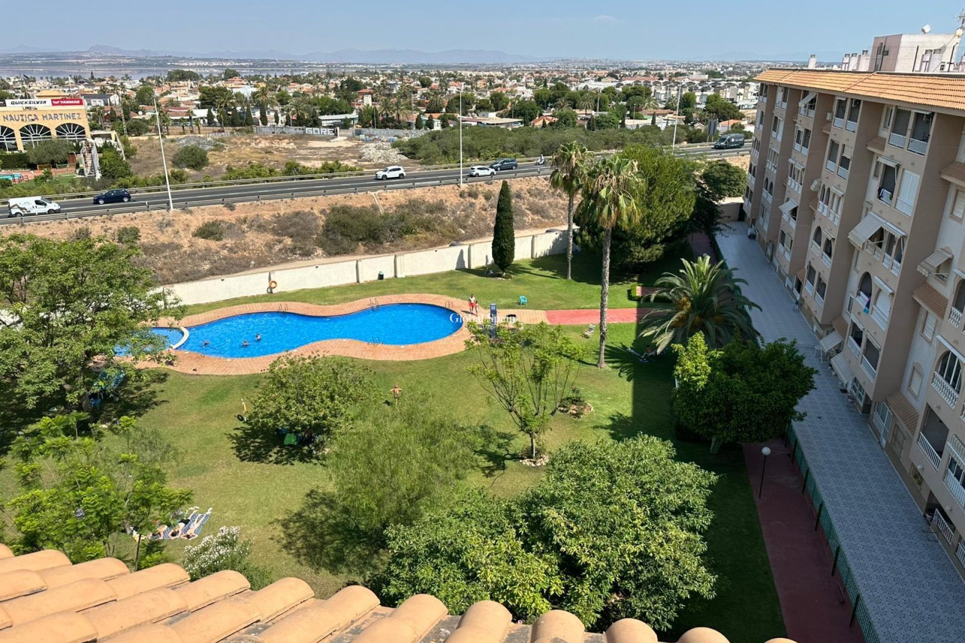 Venta - APARTAMENTO -
TORREVIEJA - Center