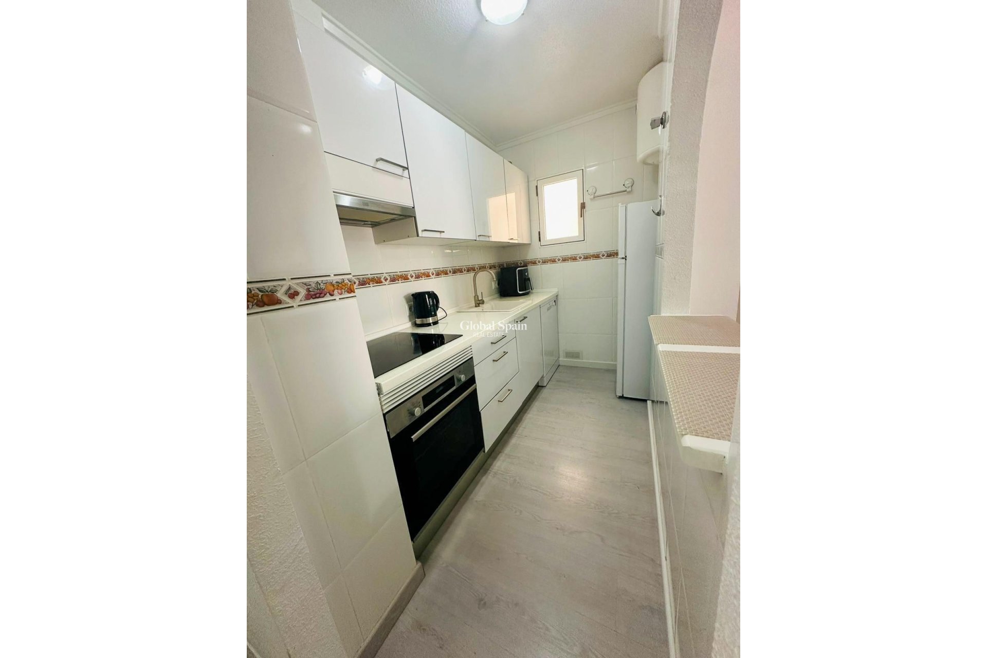 Venta - APARTAMENTO -
TORREVIEJA - Center