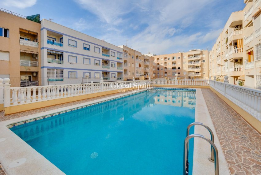 Venta - APARTAMENTO -
TORREVIEJA - Center