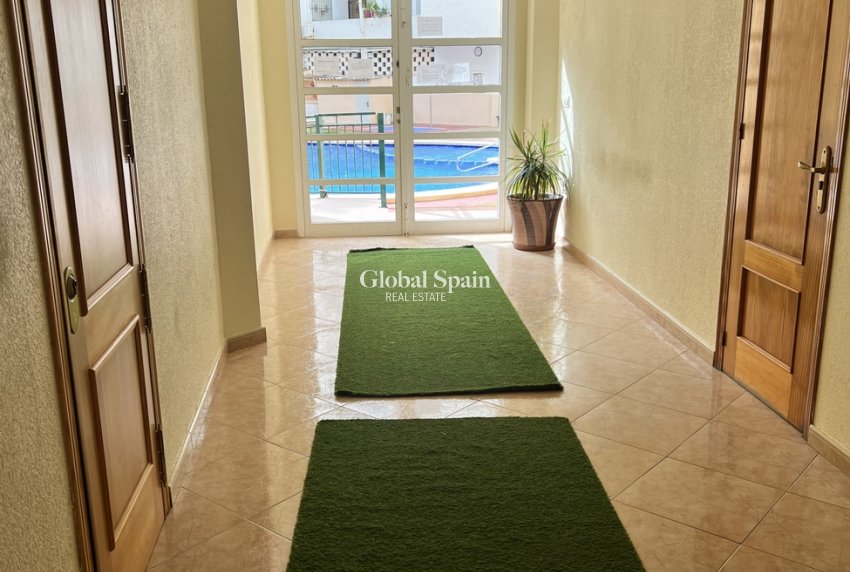 Venta - APARTAMENTO -
TORREVIEJA - Center
