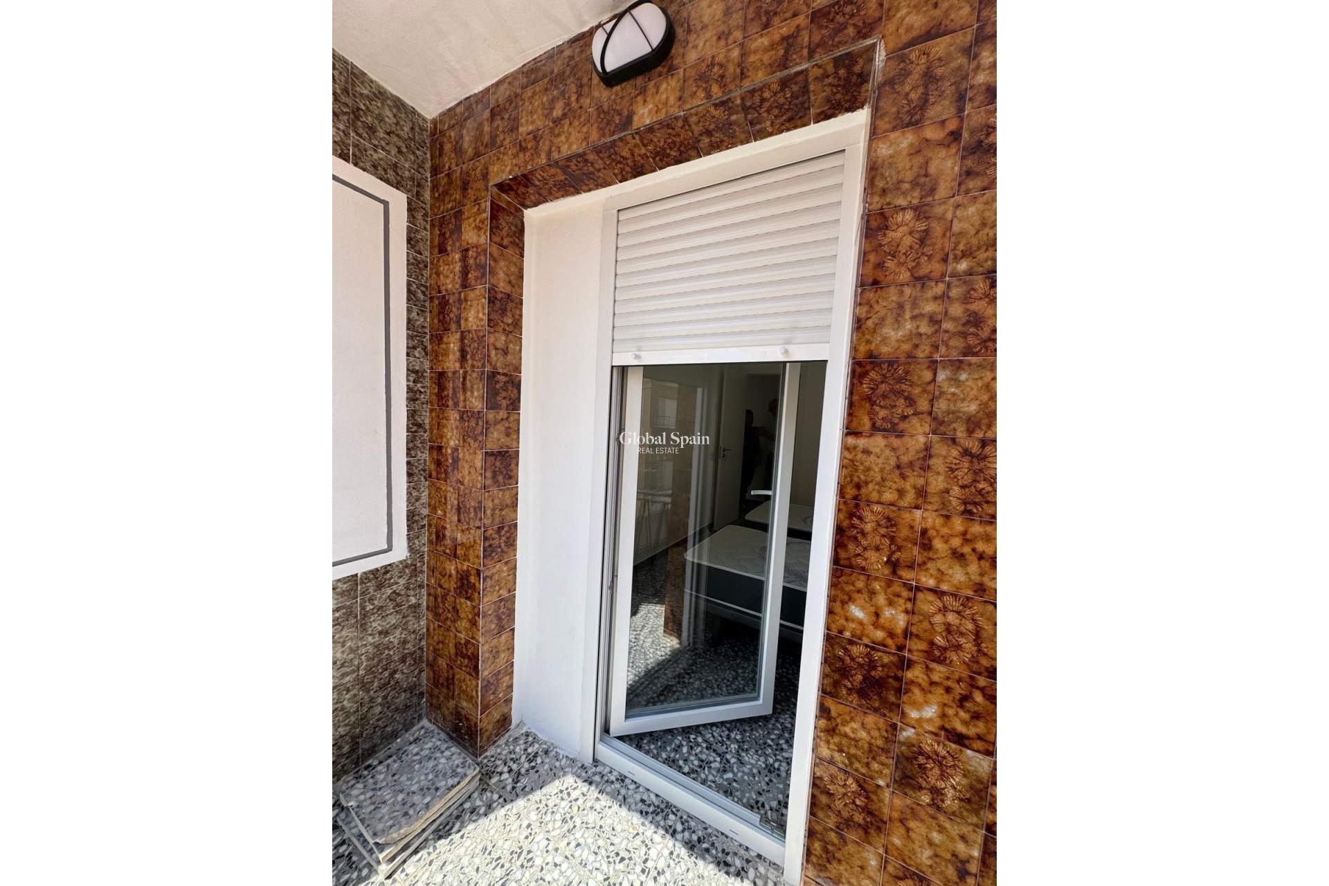 Venta - APARTAMENTO -
TORREVIEJA - Center