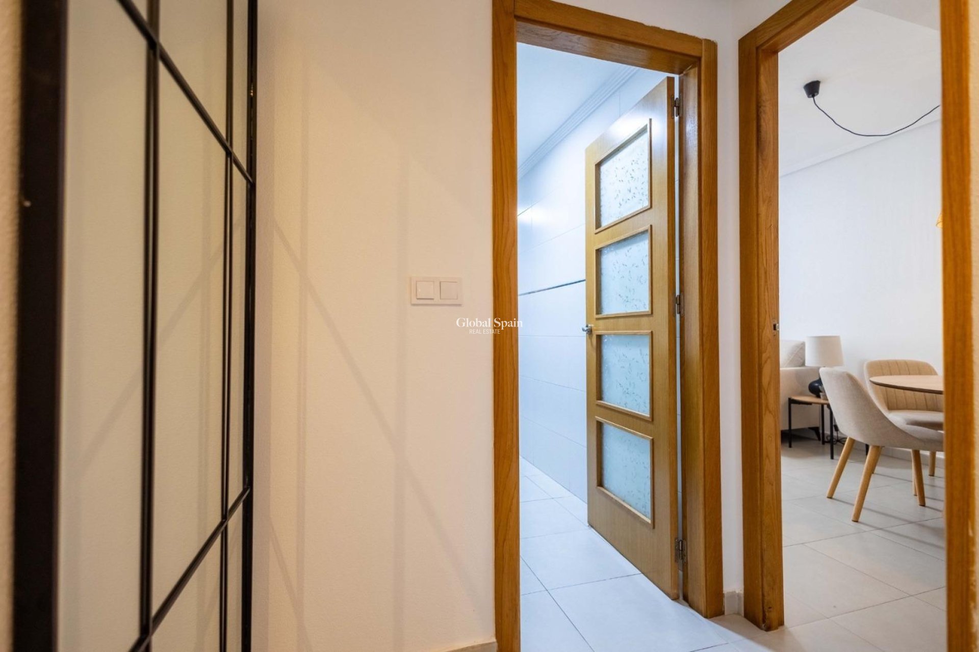 Venta - APARTAMENTO -
TORREVIEJA - Center