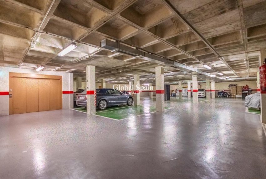 Venta - APARTAMENTO -
TORREVIEJA - Center