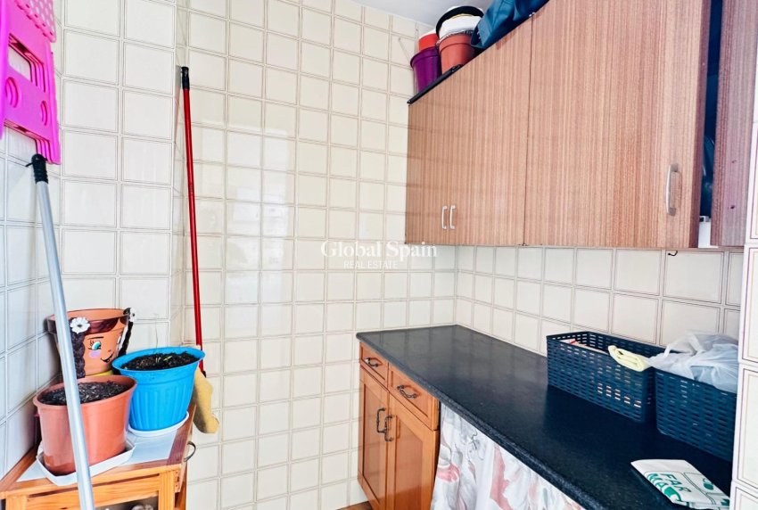 Venta - APARTAMENTO -
TORREVIEJA - Center