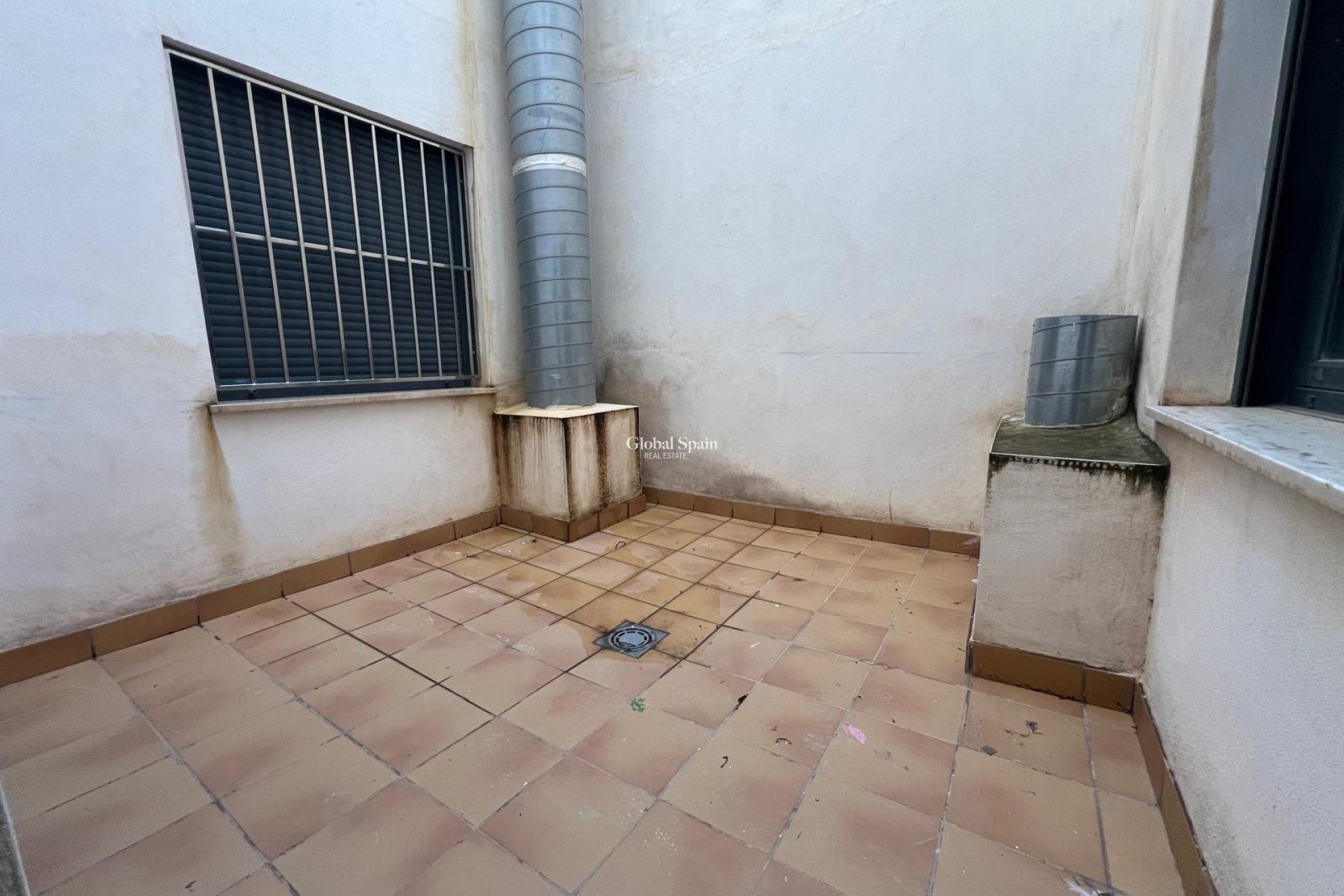 Venta - APARTAMENTO -
TORREVIEJA - Center