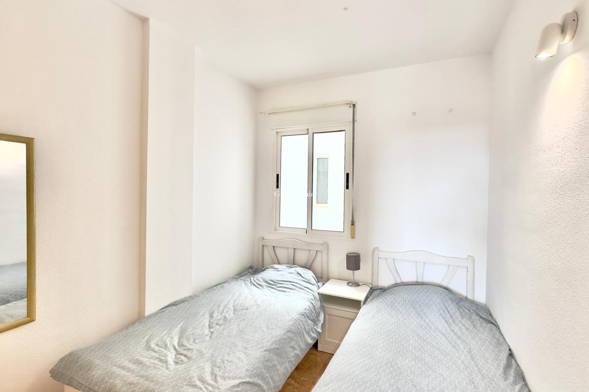 Venta - APARTAMENTO -
TORREVIEJA - Center