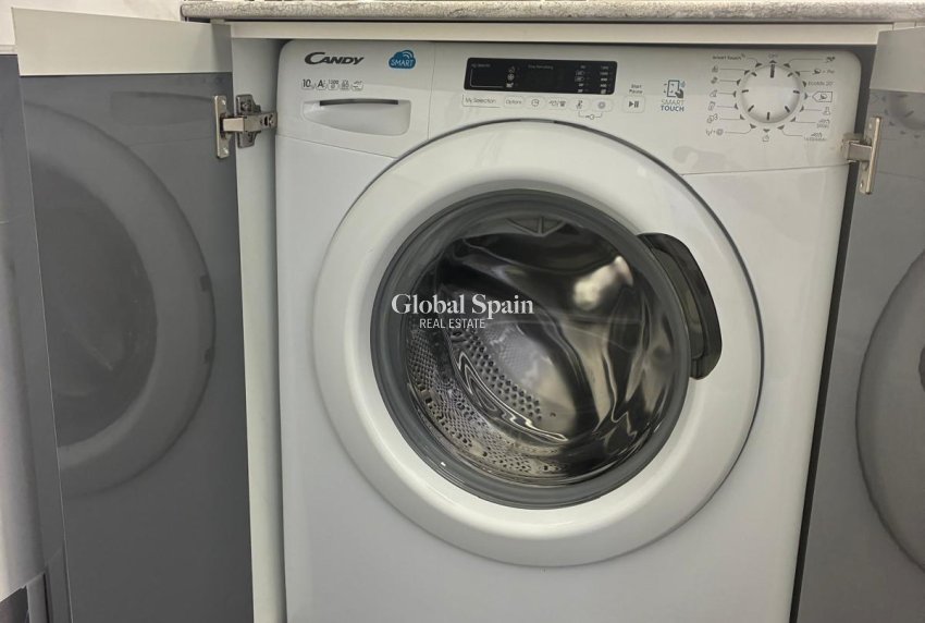 Venta - APARTAMENTO -
TORREVIEJA - Center