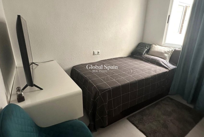 Venta - APARTAMENTO -
TORREVIEJA - Center