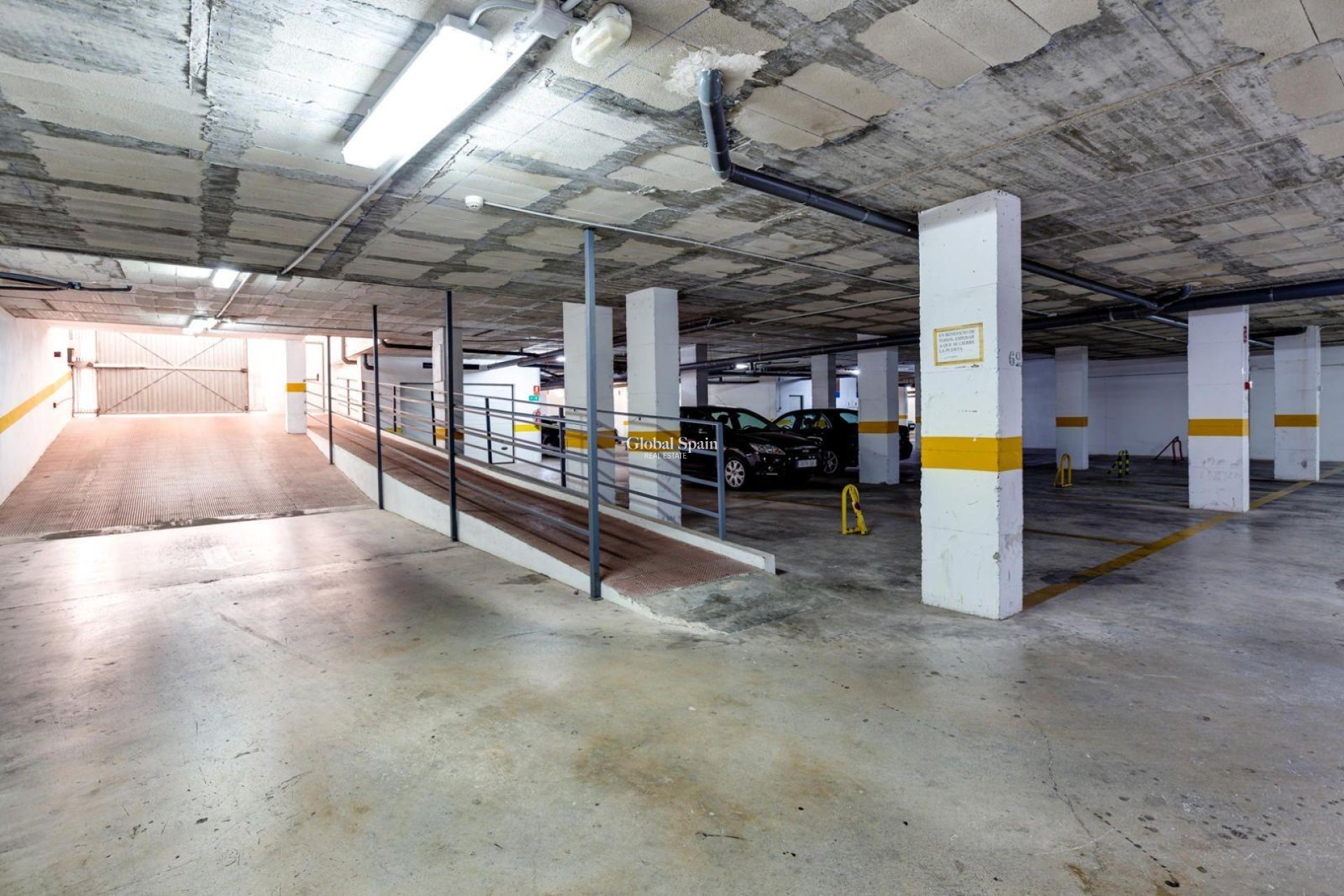 Venta - APARTAMENTO -
TORREVIEJA - Center