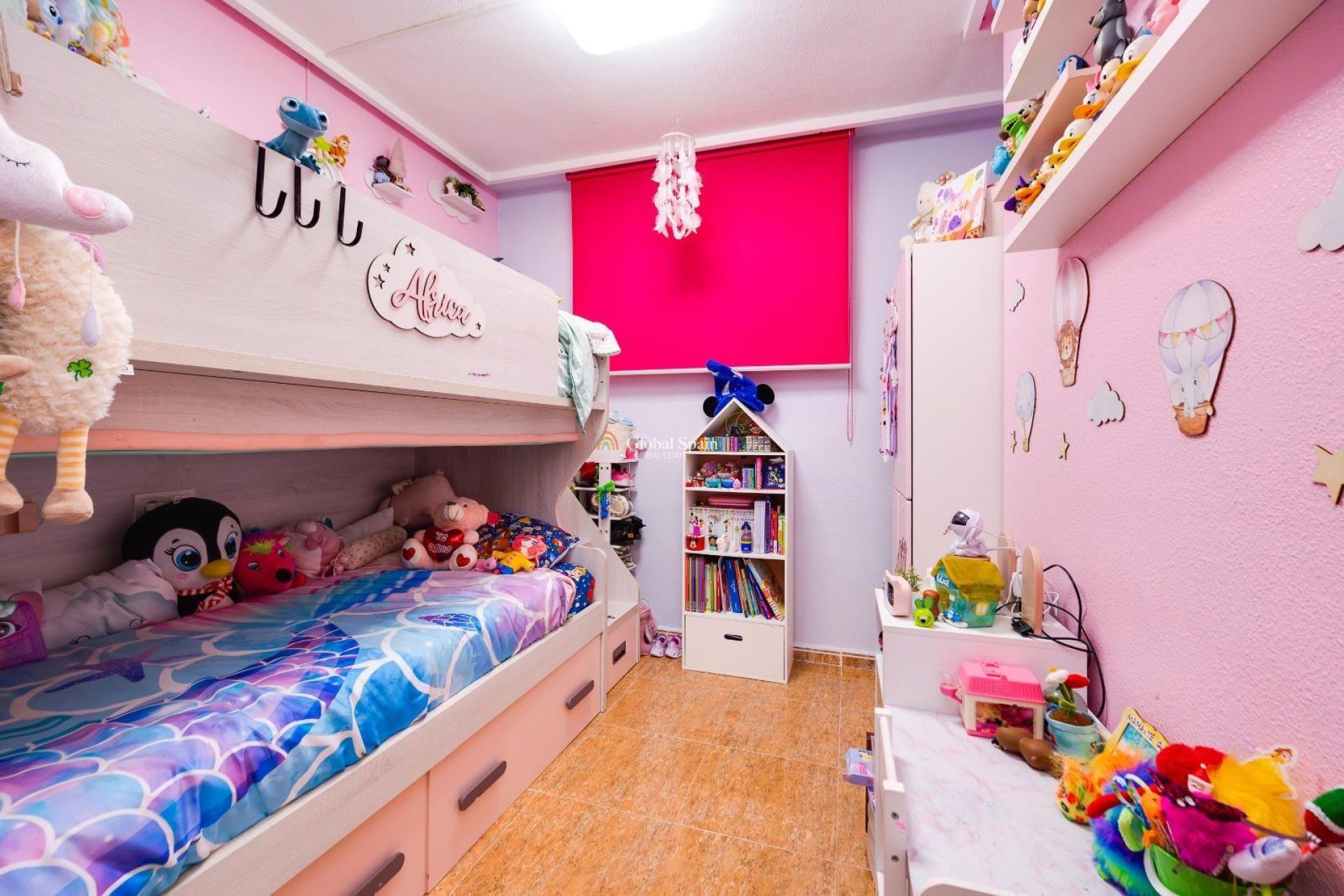 Venta - APARTAMENTO -
TORREVIEJA - Center