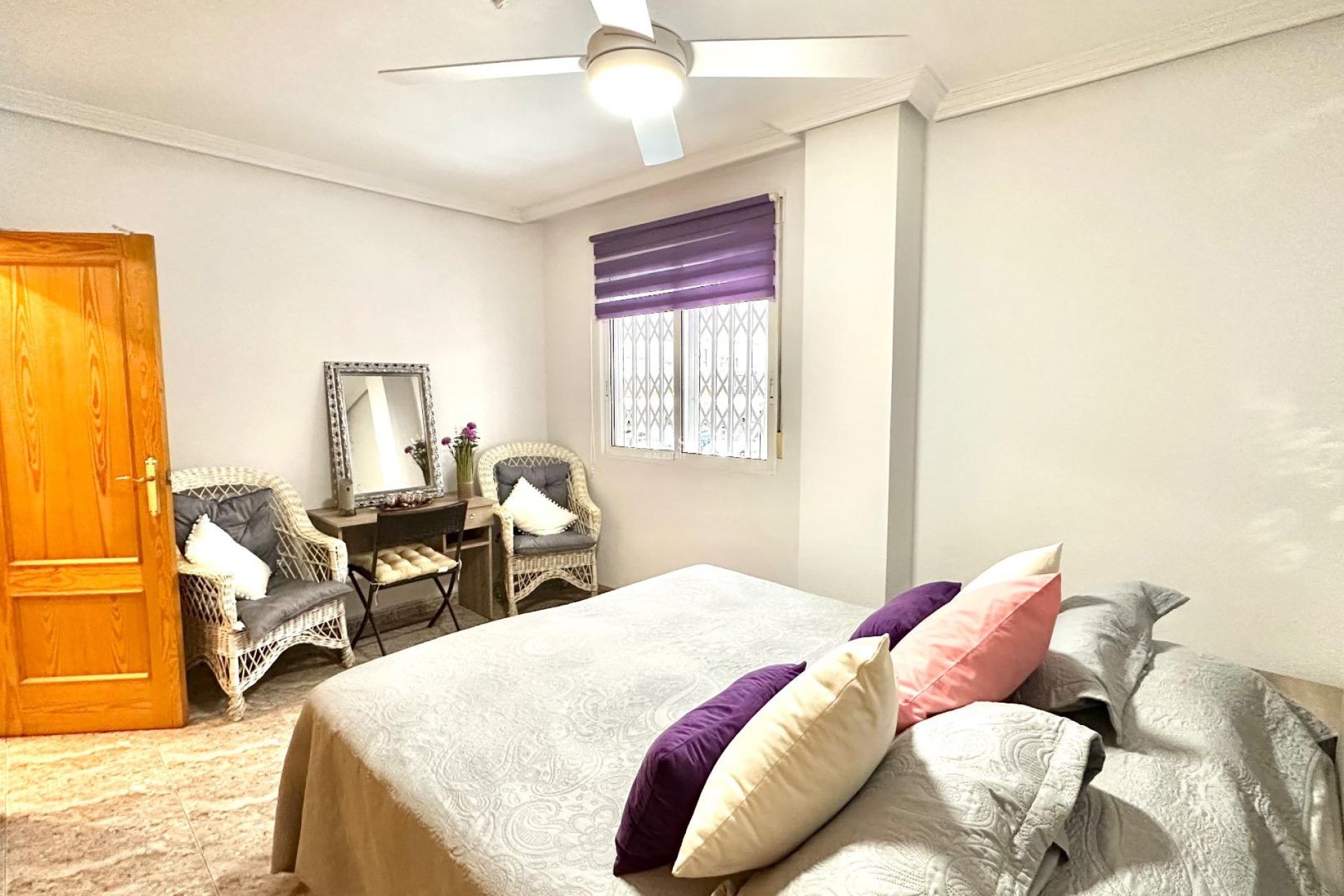 Venta - APARTAMENTO -
TORREVIEJA - Center