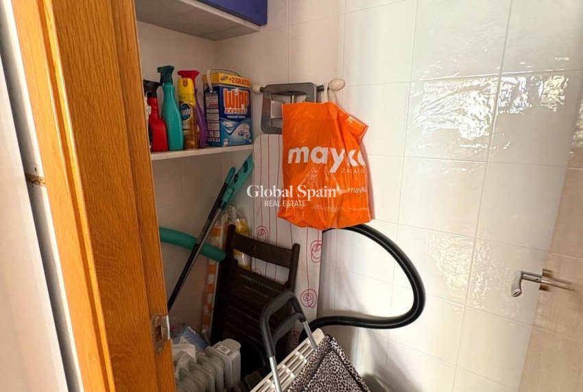 Venta - APARTAMENTO -
TORREVIEJA - Center