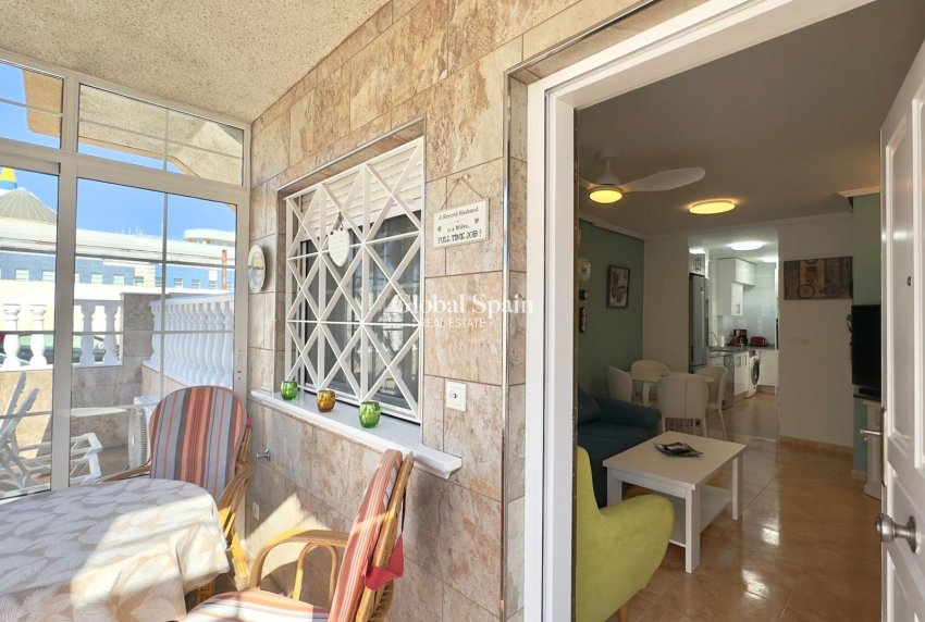 Venta - APARTAMENTO -
TORREVIEJA - Center