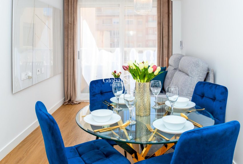 Venta - APARTAMENTO -
TORREVIEJA - Center