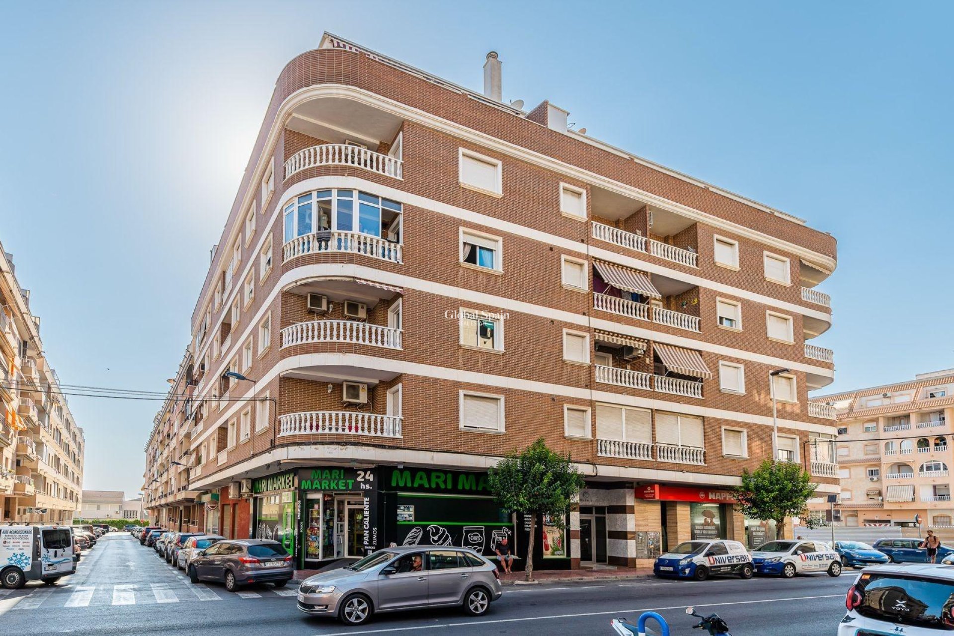 Venta - APARTAMENTO -
TORREVIEJA - Center
