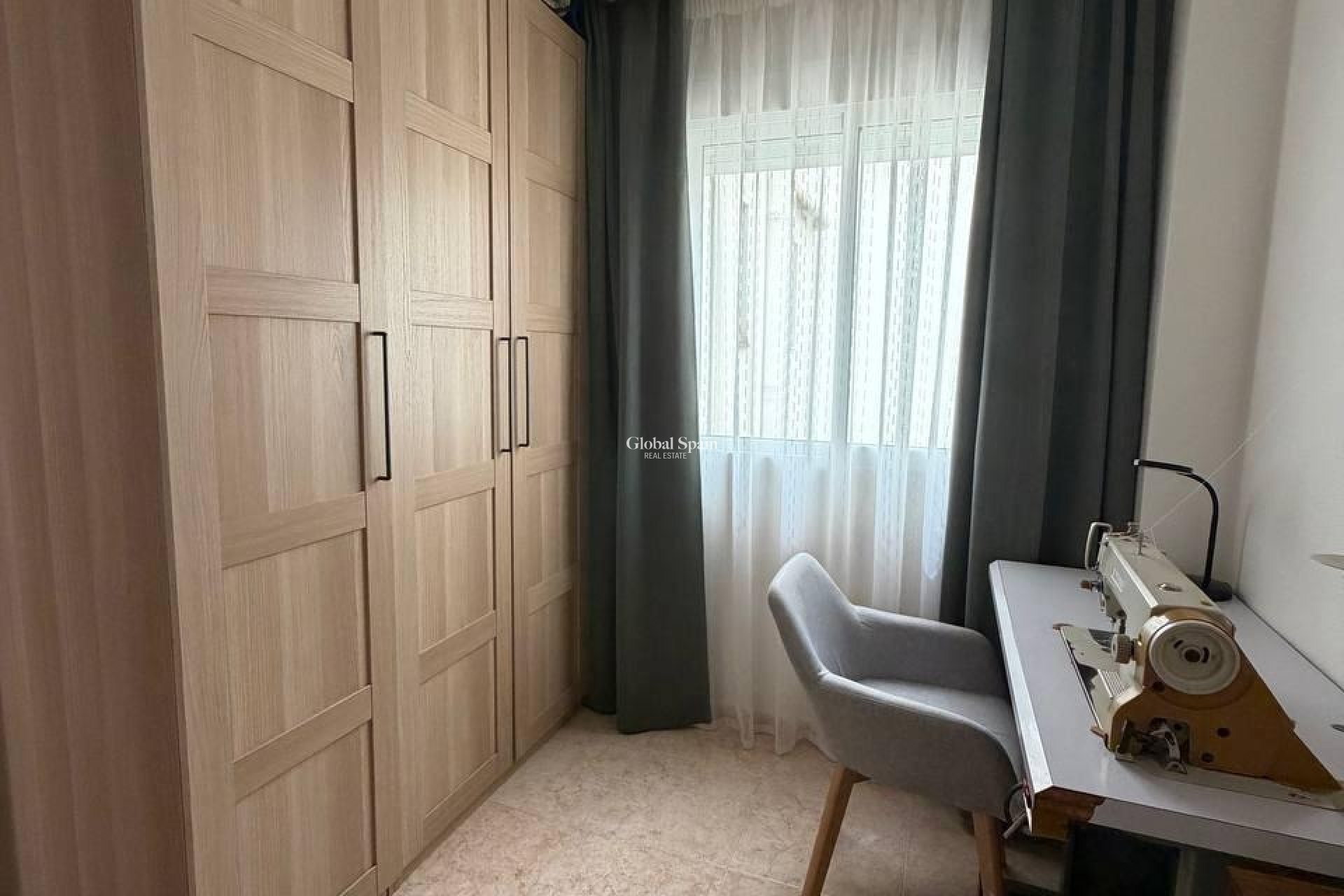 Venta - APARTAMENTO -
TORREVIEJA - Center