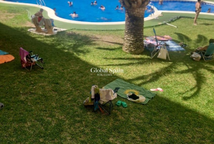 Venta - APARTAMENTO -
TORREVIEJA - Center