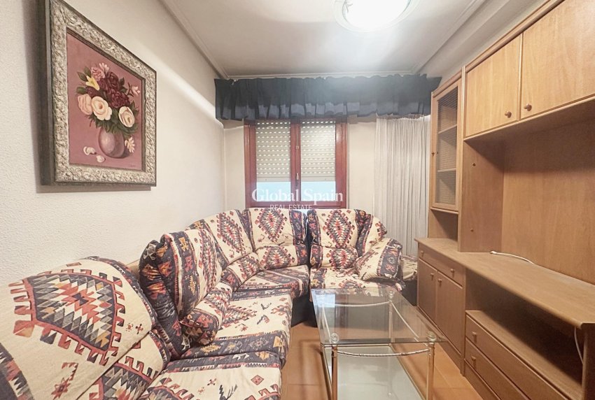 Venta - APARTAMENTO -
TORREVIEJA - Center