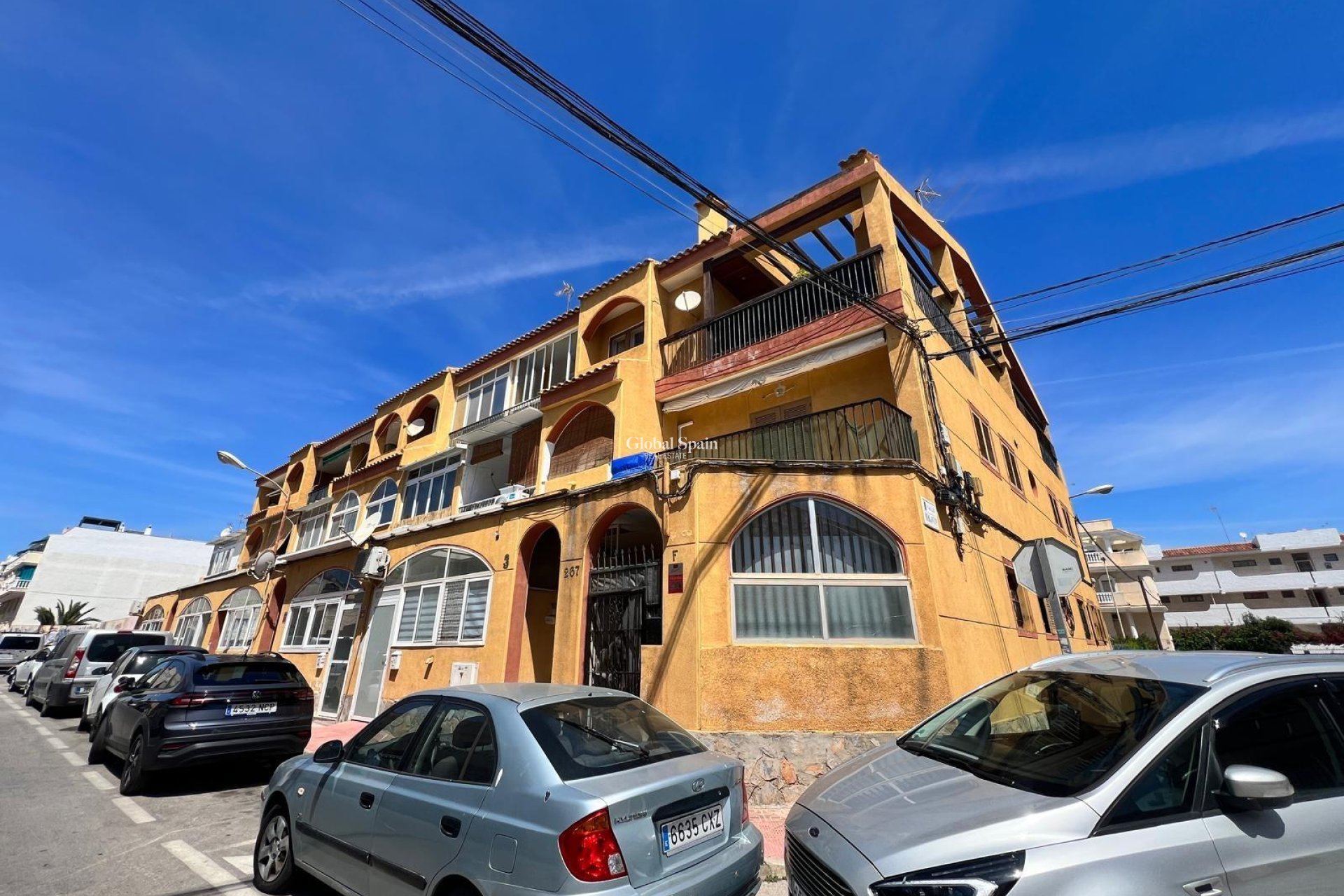 Venta - APARTAMENTO -
TORREVIEJA - Center