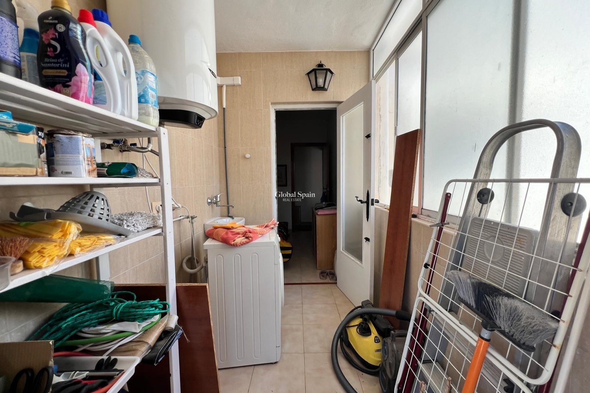 Venta - APARTAMENTO -
TORREVIEJA - Center