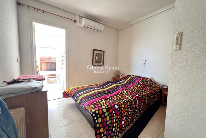 Venta - APARTAMENTO -
TORREVIEJA - Center