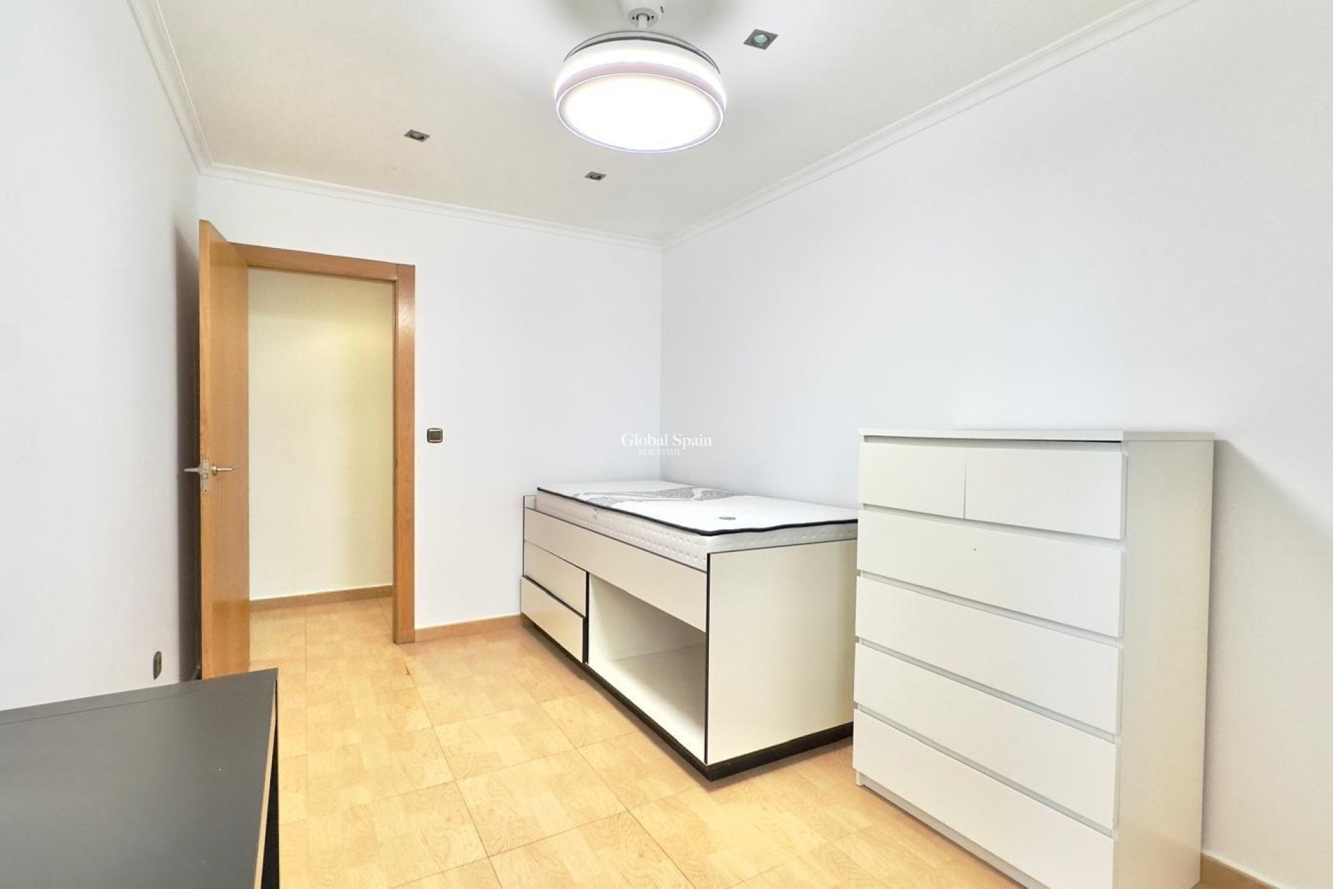 Venta - APARTAMENTO -
TORREVIEJA - Center