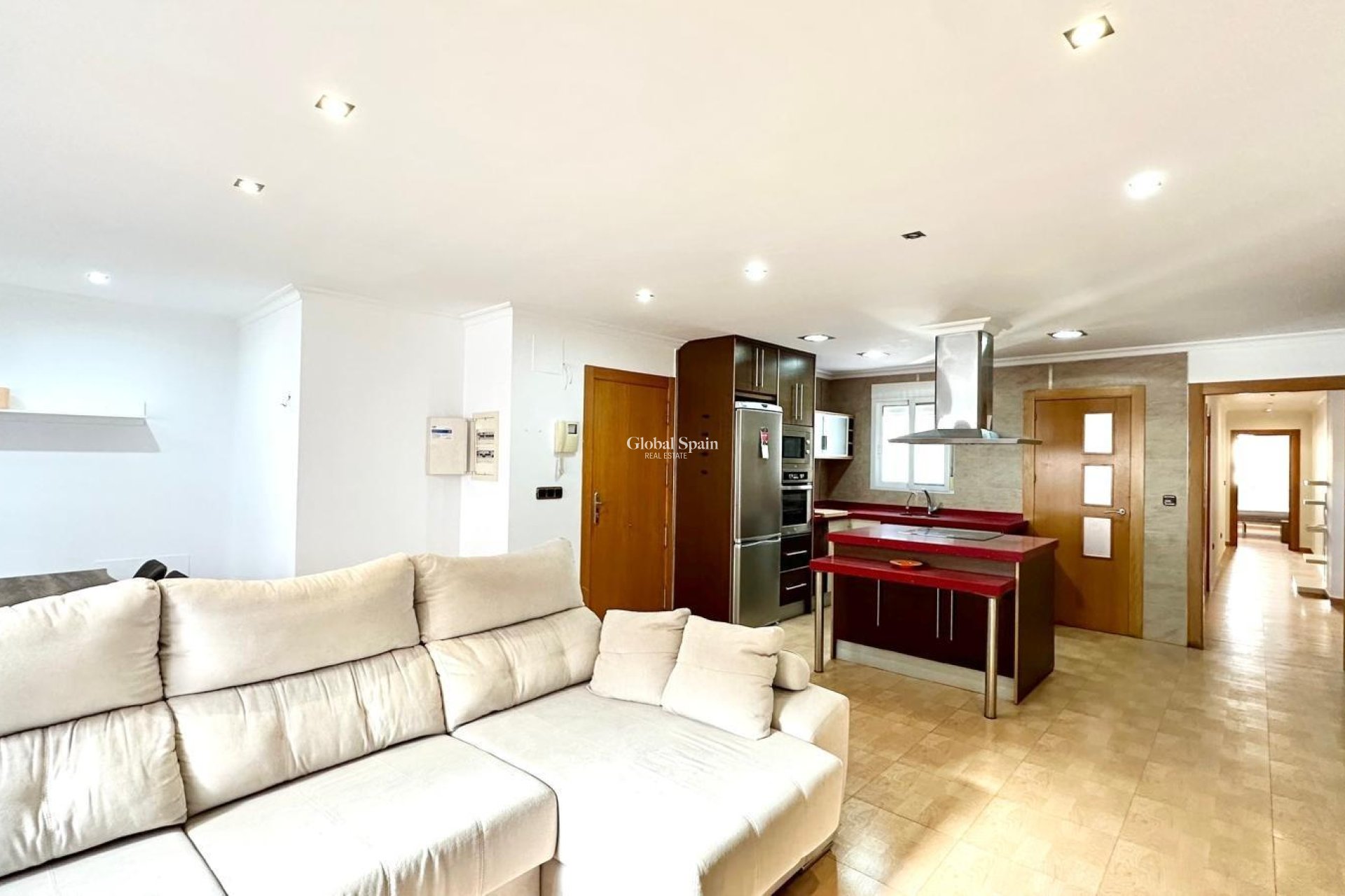 Venta - APARTAMENTO -
TORREVIEJA - Center