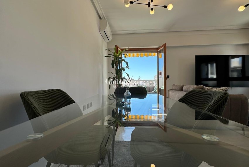 Venta - APARTAMENTO -
TORREVIEJA - Center