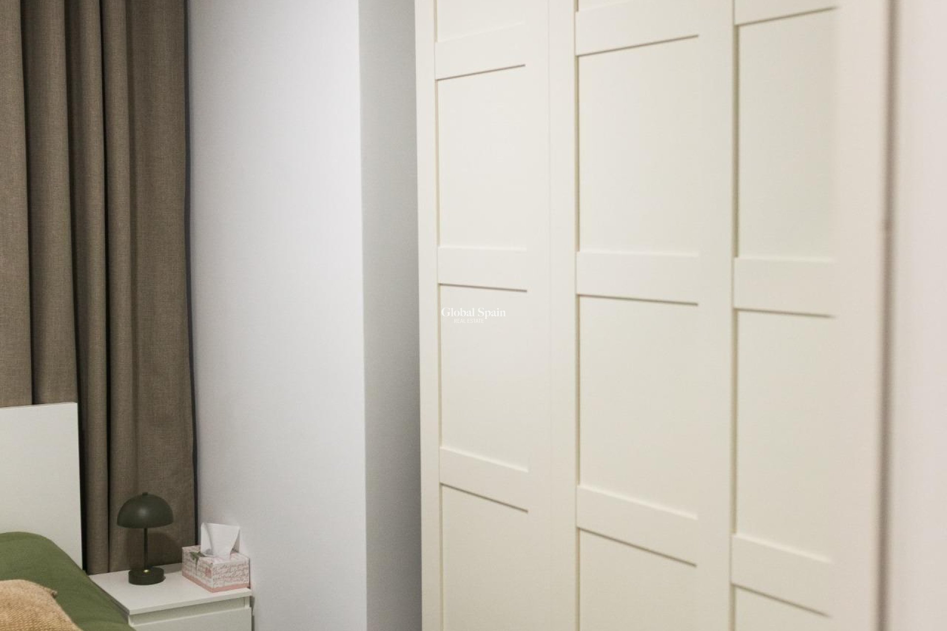 Venta - APARTAMENTO -
TORREVIEJA - Center