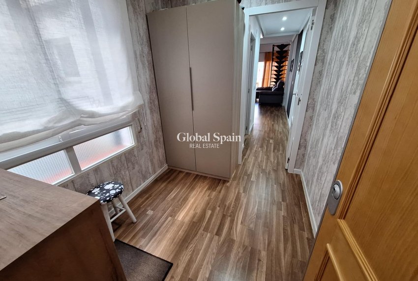 Venta - APARTAMENTO -
TORREVIEJA - Center