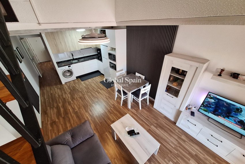 Venta - APARTAMENTO -
TORREVIEJA - Center