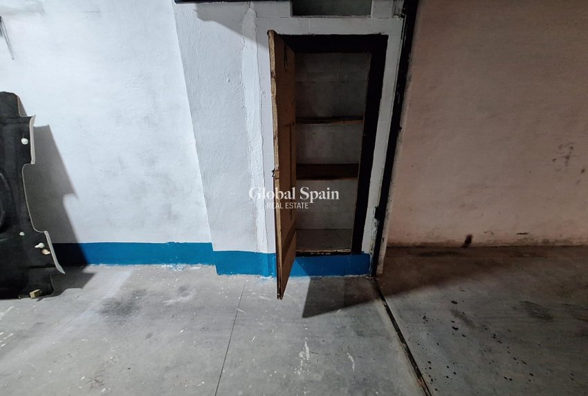Venta - APARTAMENTO -
TORREVIEJA - Center