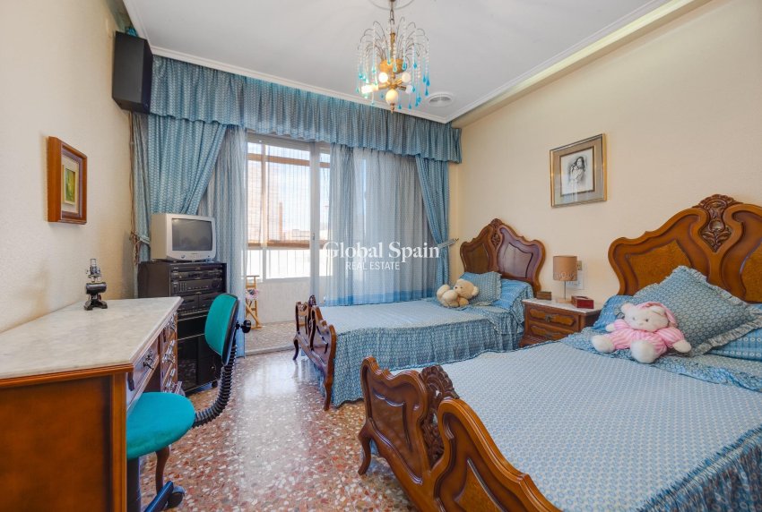 Venta - APARTAMENTO -
TORREVIEJA - Center