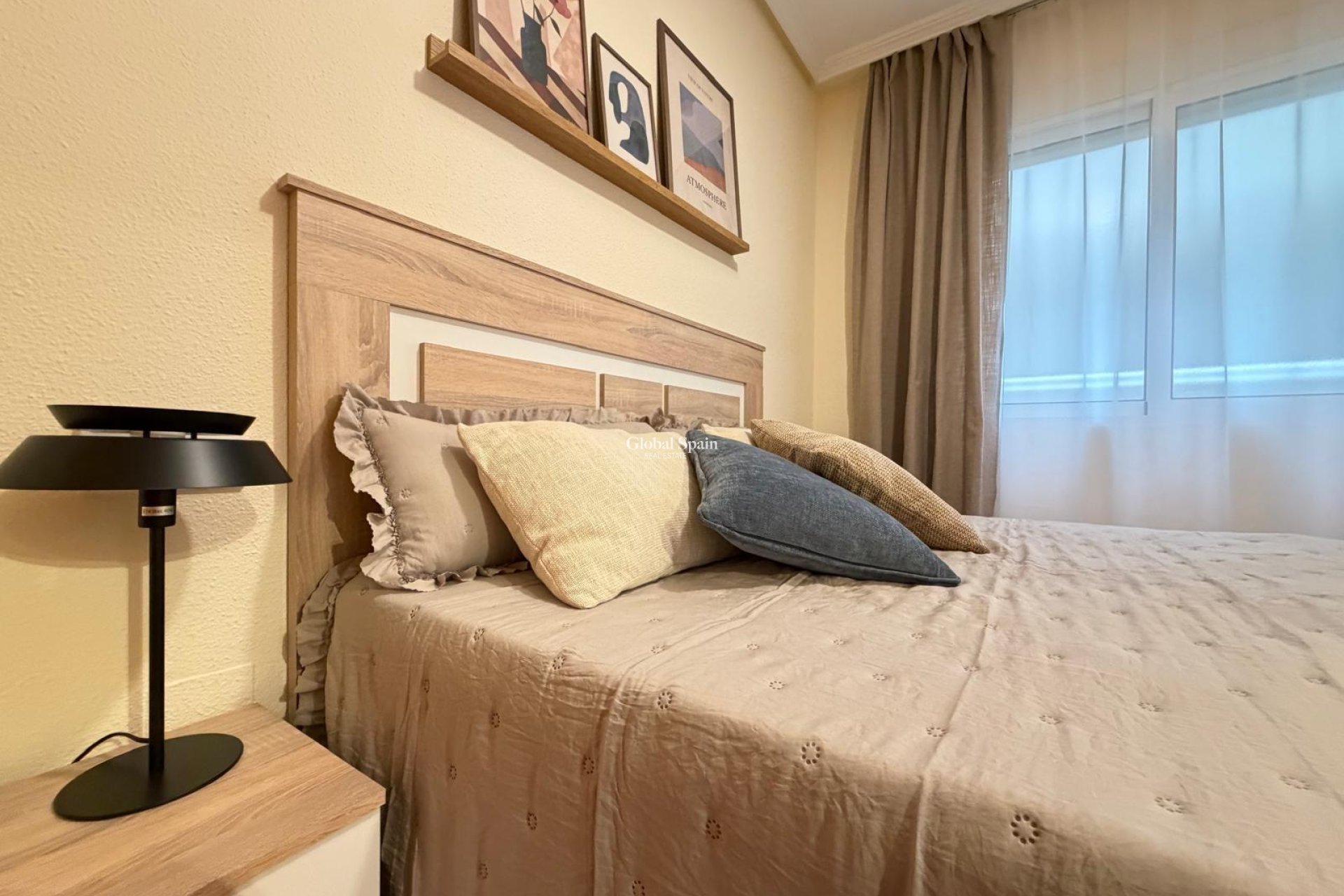 Venta - APARTAMENTO -
TORREVIEJA - Center