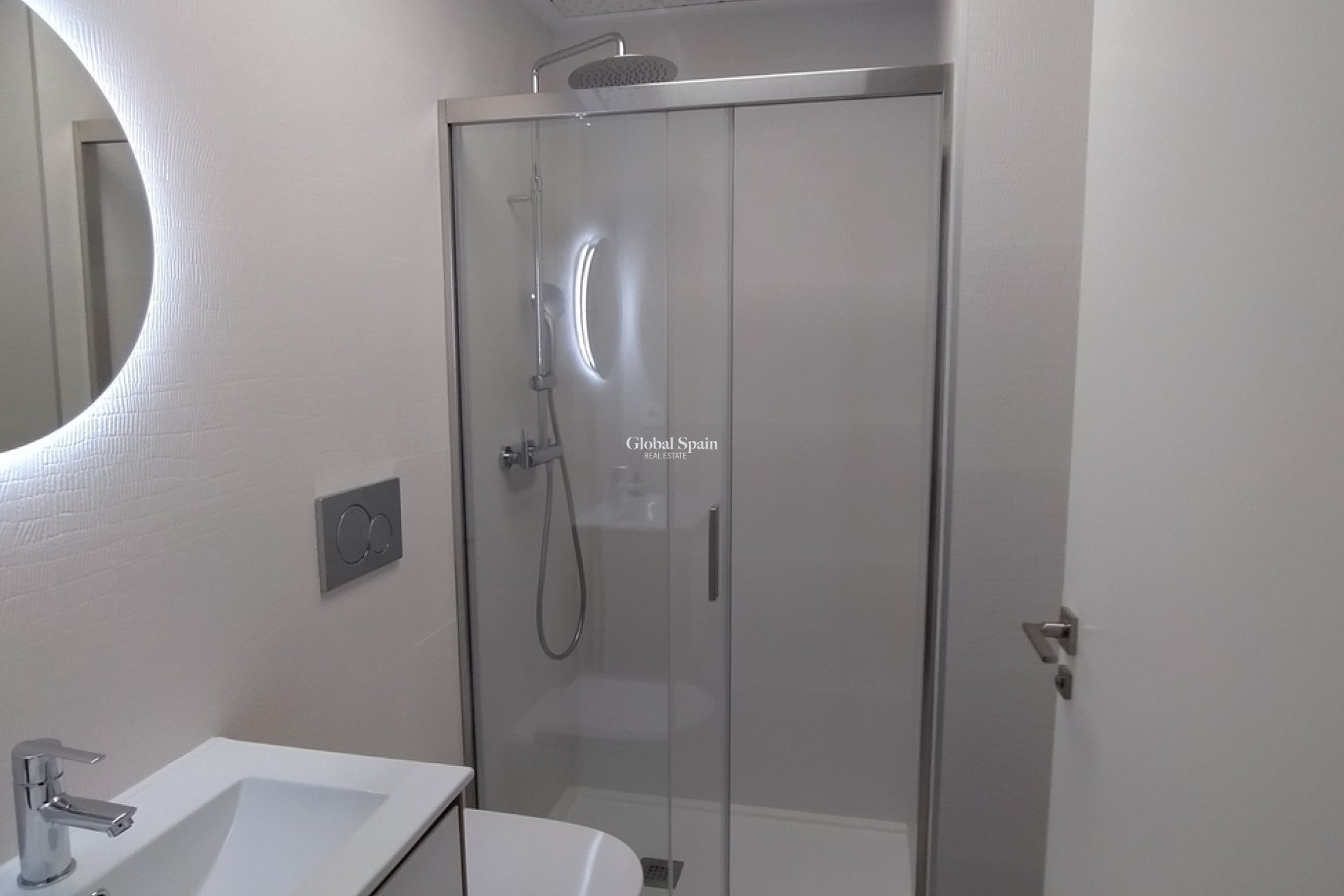 Venta - APARTAMENTO -
TORREVIEJA - CENTRE PLAYA DEL CURA LAS PISCINAS