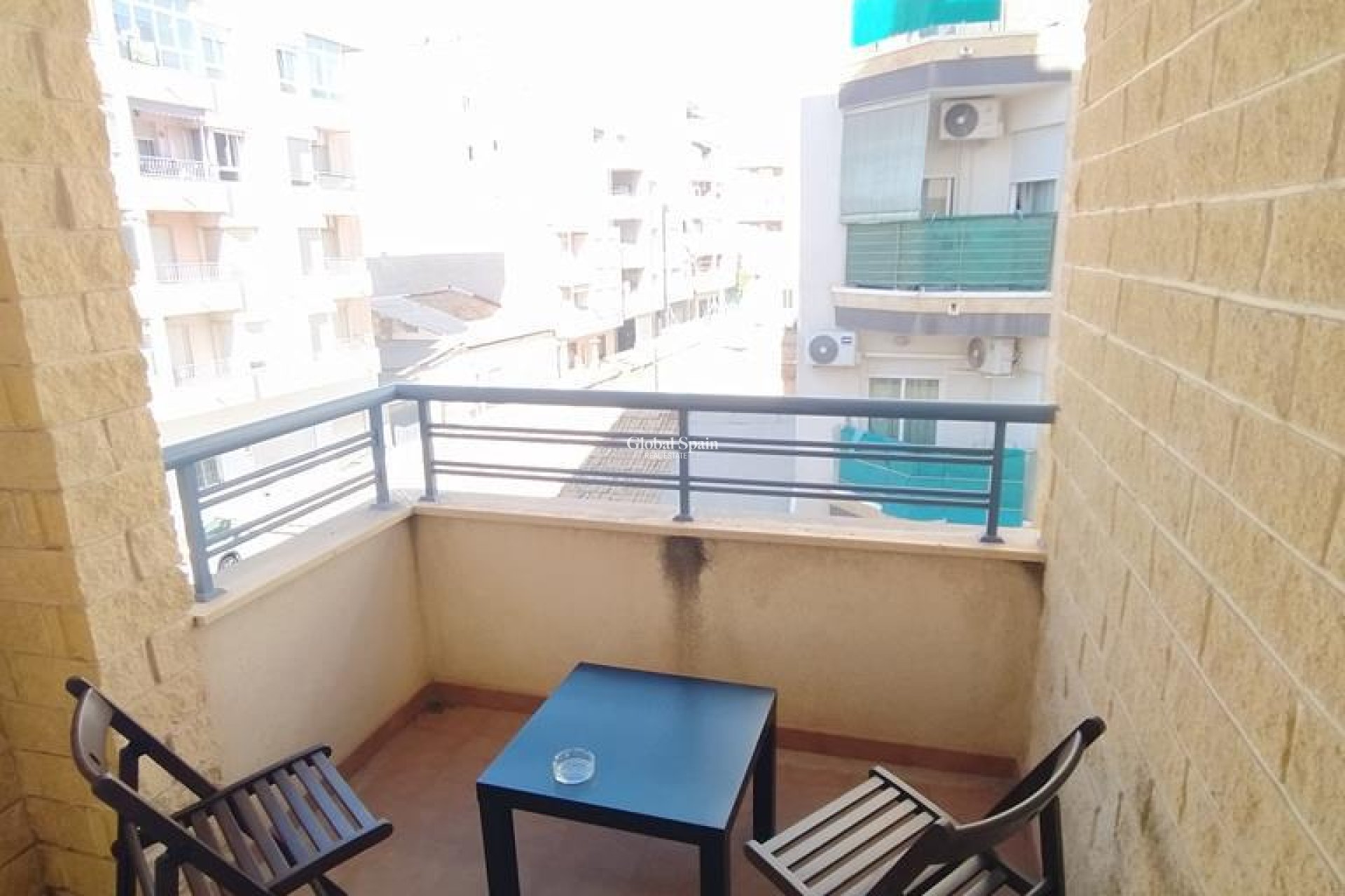Venta - APARTAMENTO -
TORREVIEJA - CENTRO CASCO URBANO