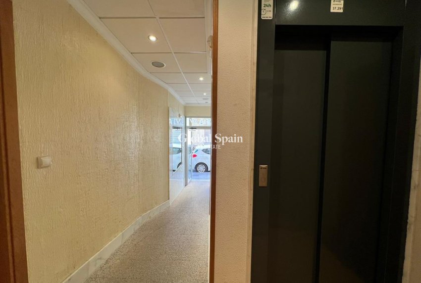 Venta - APARTAMENTO -
TORREVIEJA - CENTRO CASCO URBANO