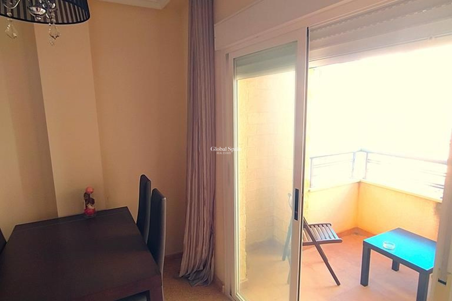 Venta - APARTAMENTO -
TORREVIEJA - CENTRO CASCO URBANO