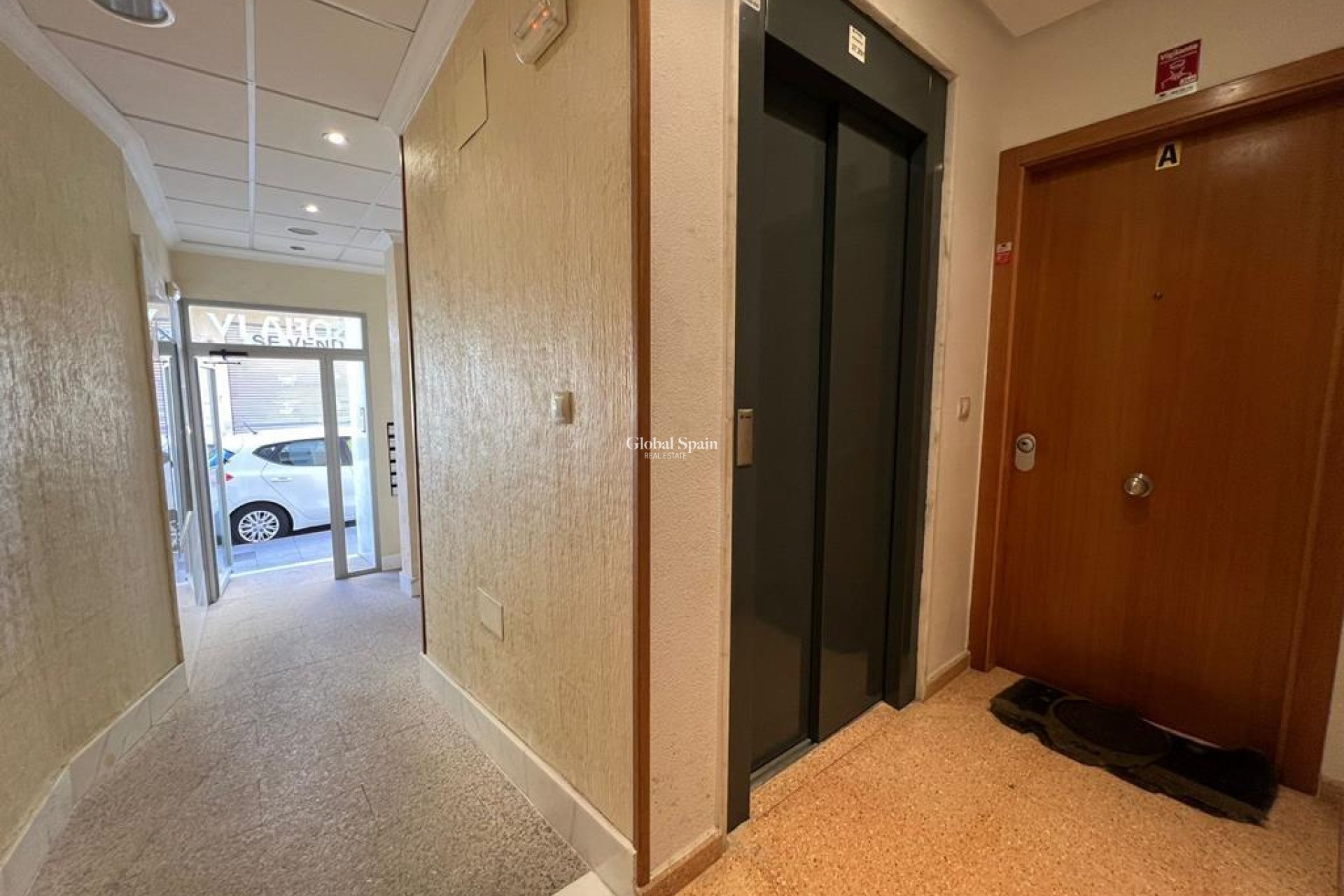 Venta - APARTAMENTO -
TORREVIEJA - CENTRO CASCO URBANO
