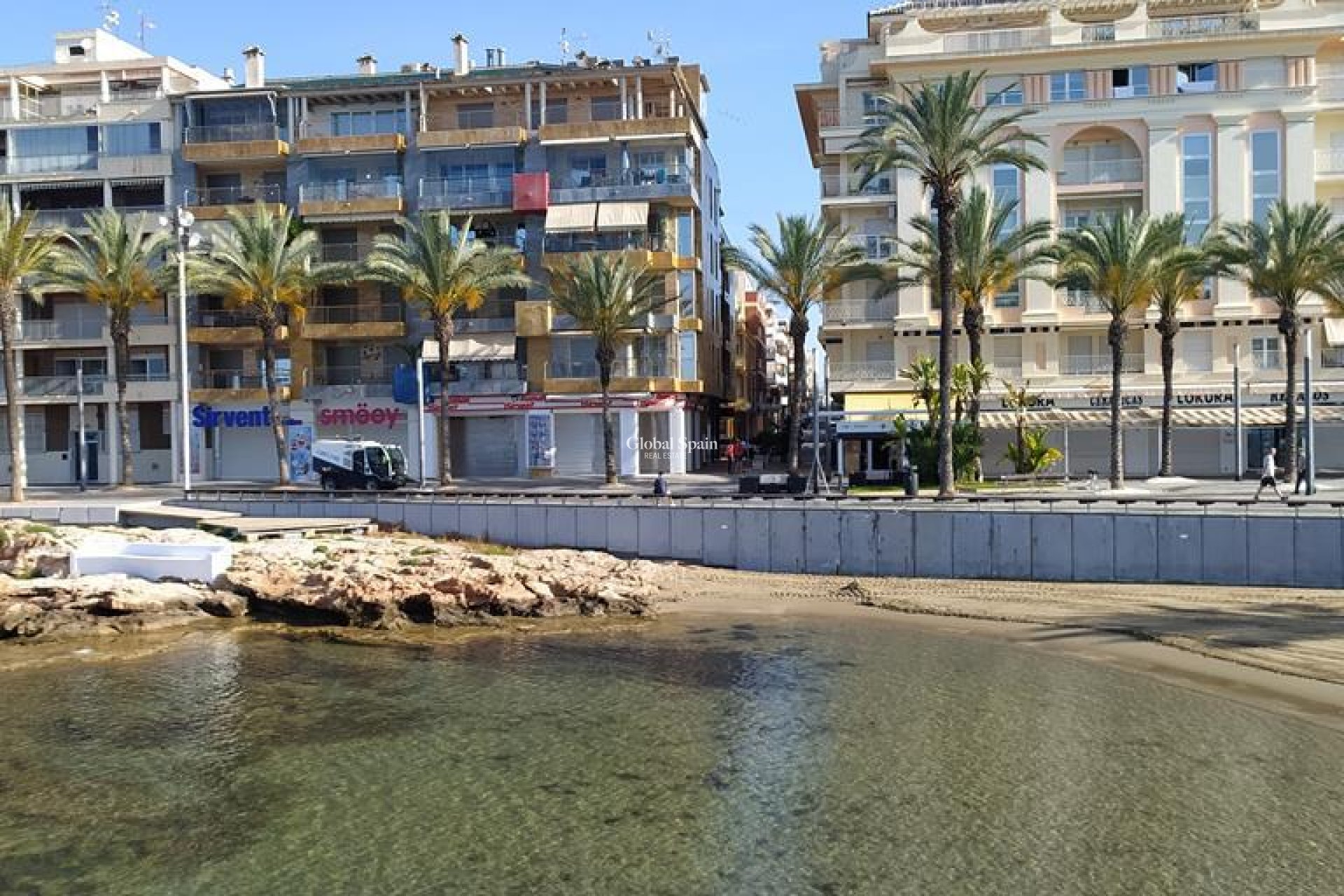 Venta - APARTAMENTO -
TORREVIEJA - CENTRO CASCO URBANO