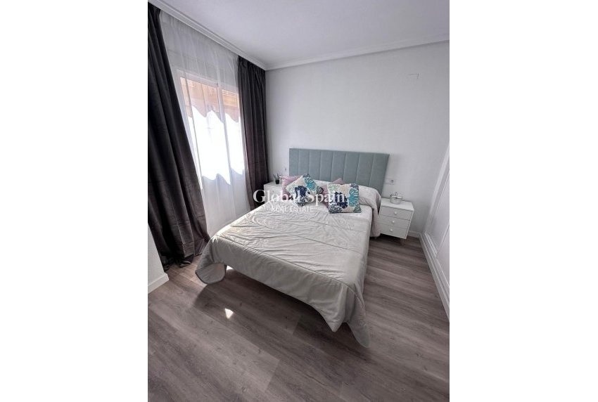 Venta - APARTAMENTO -
TORREVIEJA - Centro - Muelle Pesquero
