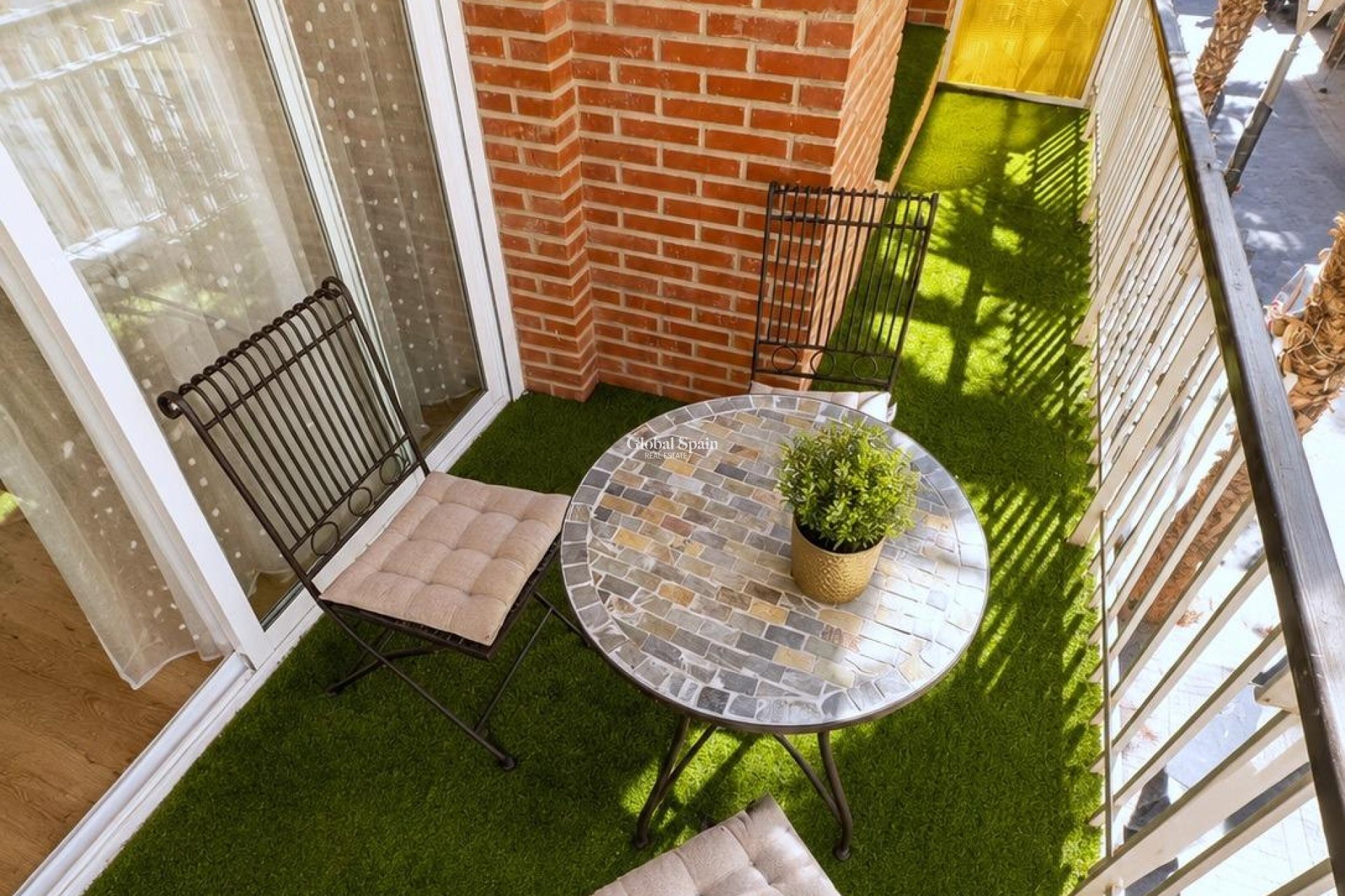 Venta - APARTAMENTO -
TORREVIEJA - Centro - Muelle Pesquero