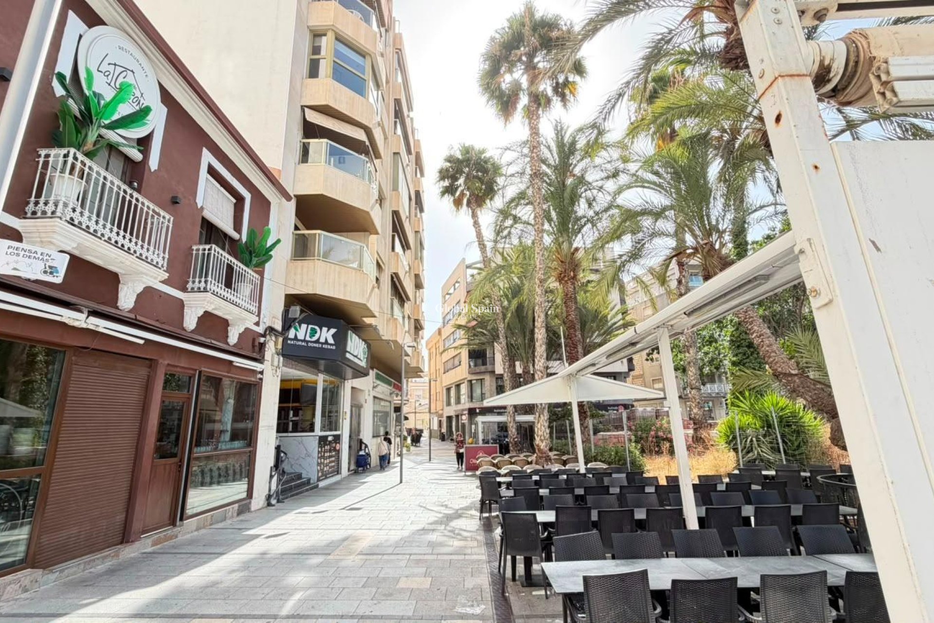 Venta - APARTAMENTO -
TORREVIEJA - Centro - Muelle Pesquero